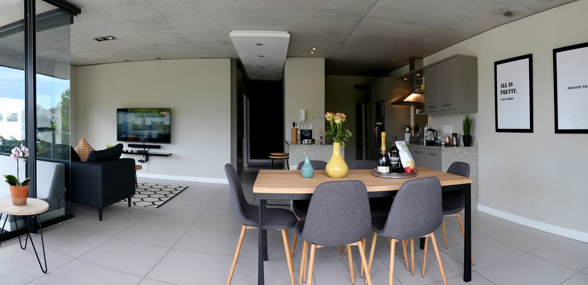 Diana By Stay Amazing Cape Town Exterior photo